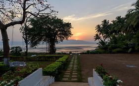 Saffronstays Little Paradise, Murud