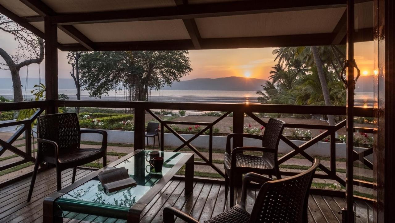 Saffronstays Little Paradise, Murud Exterior photo
